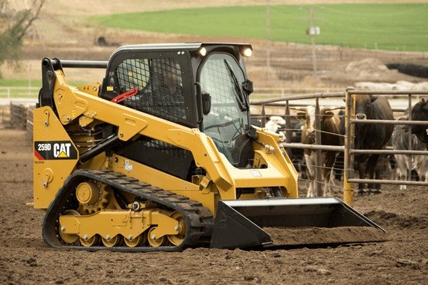 Image showing Applications Of Skid Steer Loaders in agriculture