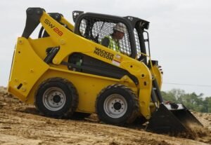 Wheeled Skid Steer Loaders | Best Advantages On Sites