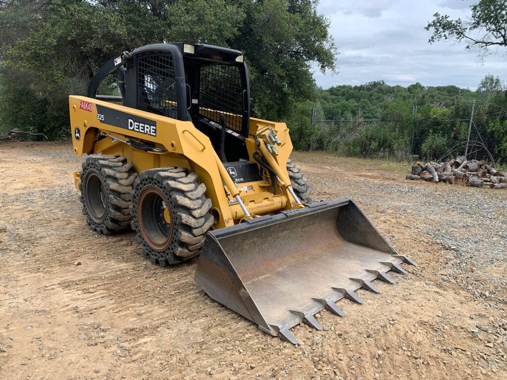 Small Skid Steer Loader