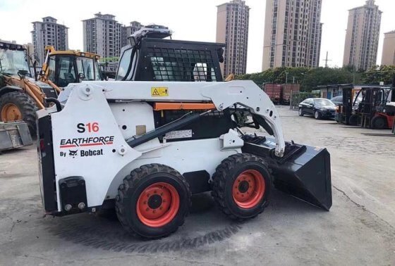 mini skid steer